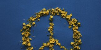 Dlaczego Indonezja i Monako mają takie same flagi?